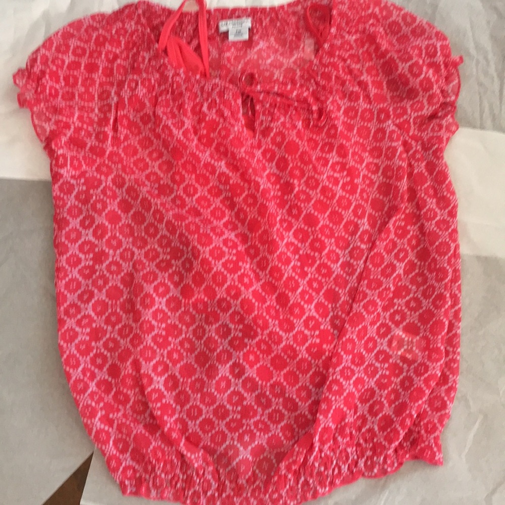 Liz Claiborne summer top with matching camisole.